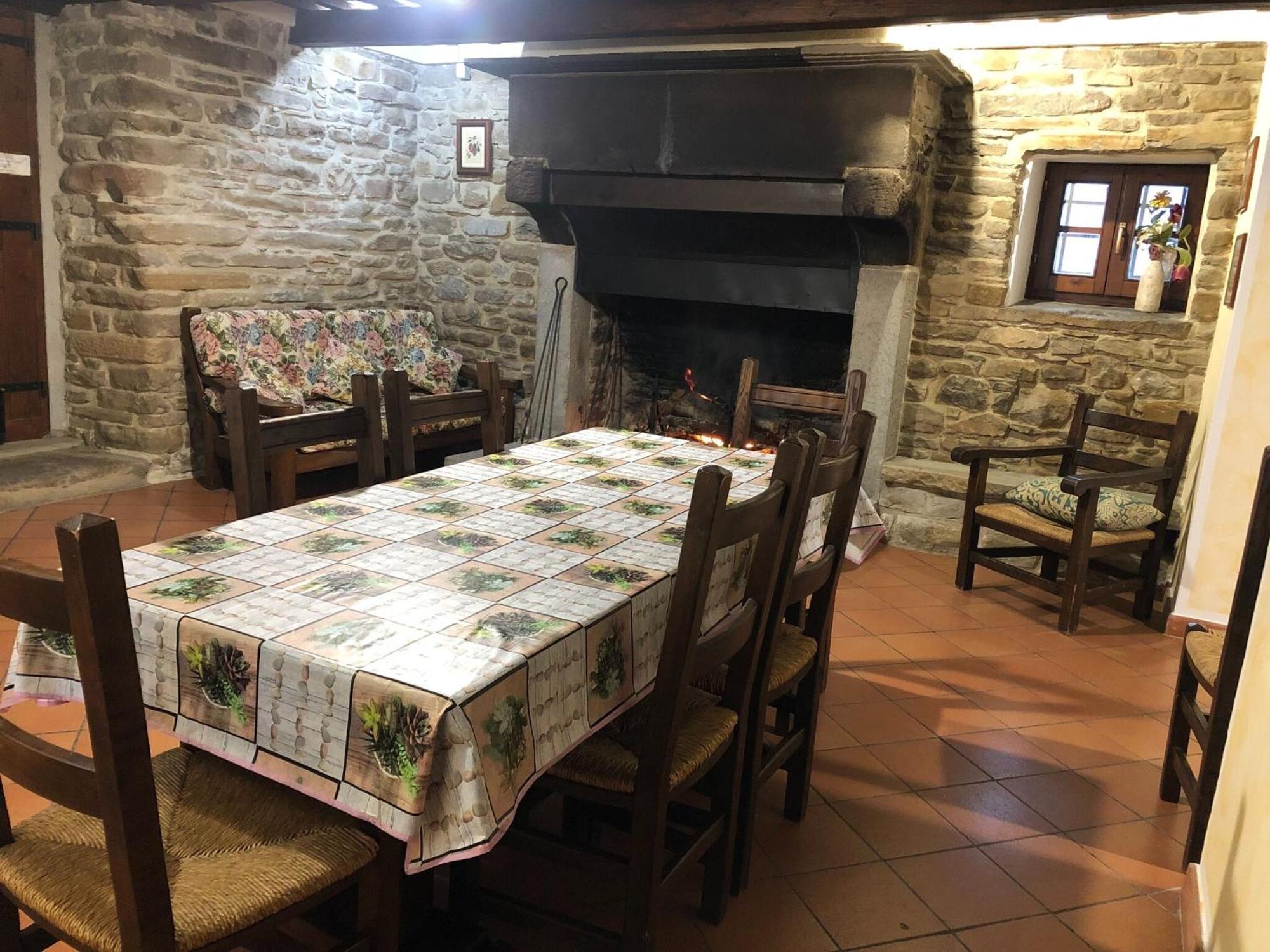 Farmhouse In Apecchio With Swimming Pool Terrace Garden Villa Luaran gambar
